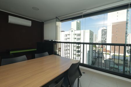 Apartamento para alugar com 42m², 1 quarto e 1 vagaVaranda