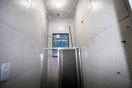 Casa para alugar com 40m², 2 quartos e sem vagaBanheiro social