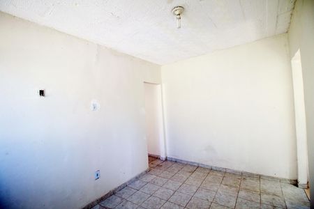 Casa para alugar com 40m², 2 quartos e sem vagaQuarto 