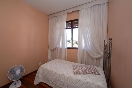 QUARTO1 de casa à venda com 4 quartos, 359m² em Luxemburgo, Belo Horizonte