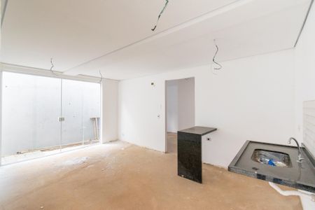 Apartamento à venda com 34m², 1 quarto e sem vagaSala/Cozinha