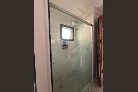 Banheiro de apartamento para alugar com 2 quartos, 77m² em Vila Gomes Cardim, São Paulo