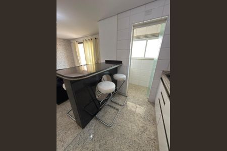 Cozinha de apartamento para alugar com 2 quartos, 77m² em Vila Gomes Cardim, São Paulo