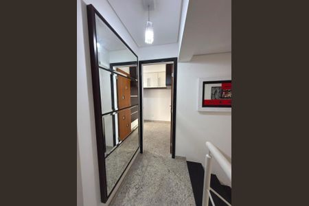 Corredor de apartamento para alugar com 2 quartos, 77m² em Vila Gomes Cardim, São Paulo
