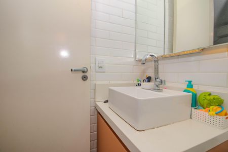 Apartamento à venda com 67m², 3 quartos e 1 vaga Apartamento à venda com 67m², 3 quartos e 1 vagaBanheiro da Suíte