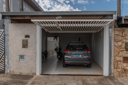 Fachada  de casa à venda com 2 quartos, 125m² em Jardim Dal’orto, Sumaré