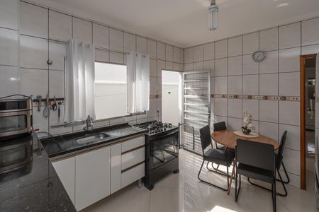 Cozinha  de casa à venda com 2 quartos, 125m² em Jardim Dal’orto, Sumaré