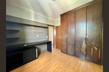 Apartamento para alugar com 4 quartos, 200m² em Palmares, Belo Horizonte