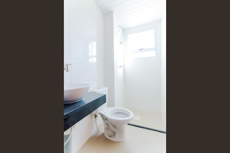 Banheiro  de apartamento para alugar com 2 quartos, 26m² em Jardim Novo Portugal, Guarulhos