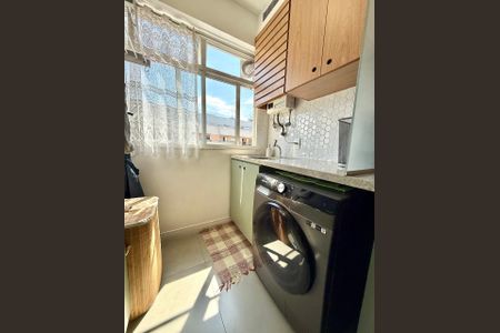 Área de serviço de apartamento para alugar com 3 quartos, 79m² em Imperial de São Cristóvão, Rio de Janeiro