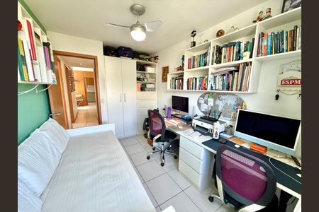 Apartamento para alugar com 79m², 3 quartos e 1 vaga Apartamento para alugar com 79m², 3 quartos e 1 vagaQuarto