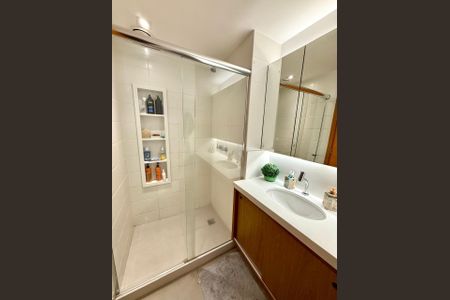 Banheiro de apartamento para alugar com 3 quartos, 79m² em Imperial de São Cristóvão, Rio de Janeiro