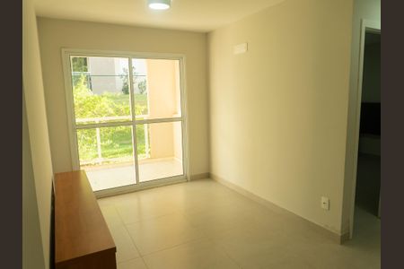 Sala de apartamento para alugar com 2 quartos, 62m² em Balneário Tropical, Paulínia