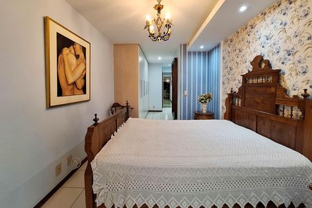 Apartamento à venda com 150m², 3 quartos e 2 vagas Apartamento à venda com 150m², 3 quartos e 2 vagasSuíte 1