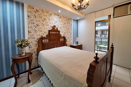 Apartamento à venda com 150m², 3 quartos e 2 vagas Apartamento à venda com 150m², 3 quartos e 2 vagasSuíte 1