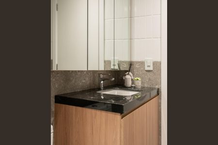 Banheiro de apartamento para alugar com 1 quarto, 57m² em Auxiliadora, Porto Alegre