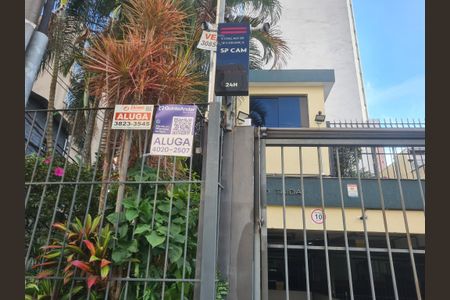 Apartamento à venda com 105m², 3 quartos e 1 vaga Apartamento à venda com 105m², 3 quartos e 1 vagaPlaca