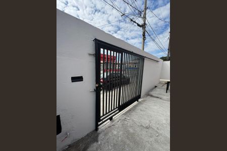 Casa para alugar com 210m², 2 quartos e 2 vagas Casa para alugar com 210m², 2 quartos e 2 vagasÁrea comum