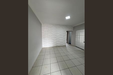 Cozinha de casa para alugar com 2 quartos, 210m² em Jardim Santana, Hortolândia