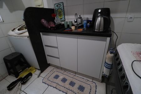 Cozinha de apartamento para alugar com 2 quartos, 45m² em Shopping Park, Uberlândia