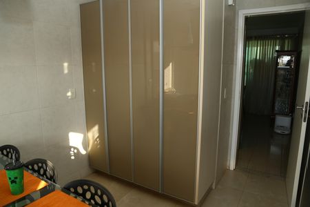 Apartamento à venda com 140m², 4 quartos e 2 vagasArmários da Cozinha