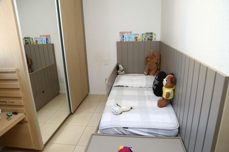 Apartamento à venda com 140m², 4 quartos e 2 vagasQuarto 2