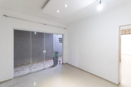 Sala de casa para alugar com 4 quartos, 100m² em Jardim Camargo Novo, São Paulo