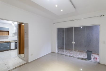 Casa para alugar com 4 quartos, 100m² em Jardim Camargo Novo, São Paulo
