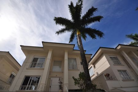 Fachada de casa de condomínio à venda com 4 quartos, 515m² em Tucuruvi, São Paulo