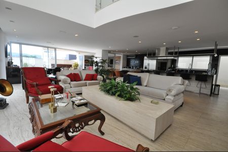 Casa de Condomínio à venda com 4 quartos, 515m² em Tucuruvi, São Paulo