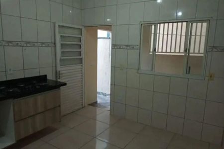 Casa à venda com 240m², 3 quartos e 3 vagas