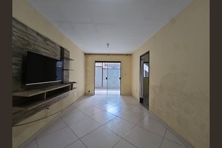 Casa para alugar com 90m², 2 quartos e sem vaga Casa para alugar com 90m², 2 quartos e sem vagaSala