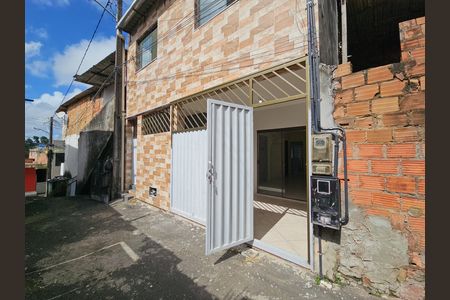 Fachada de casa para alugar com 2 quartos, 90m² em Nova Brasília, Salvador