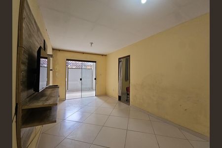 Sala de casa para alugar com 2 quartos, 90m² em Nova Brasília, Salvador
