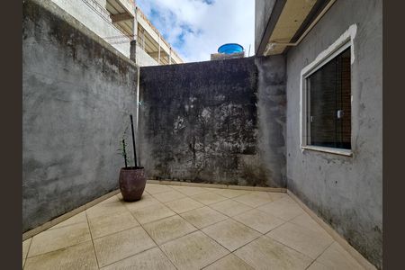 Área de Serviço de casa para alugar com 2 quartos, 90m² em Nova Brasília, Salvador