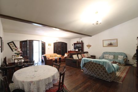 Sala de casa de condomínio para alugar com 4 quartos, 376m² em Anil, Rio de Janeiro