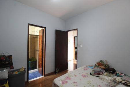 Casa de condomínio à venda com 376m², 4 quartos e 5 vagasSuíte 1