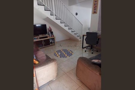 Casa à venda com 3 quartos, 209m² em Jardim Stella, Santo André
