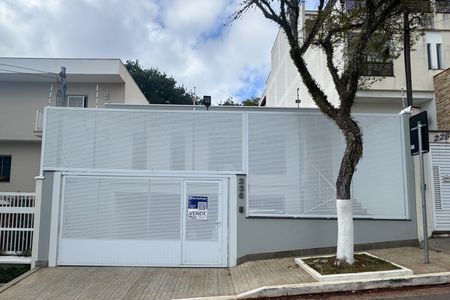 Fachada de casa para alugar com 3 quartos, 400m² em Jardim do Mar, São Bernardo do Campo