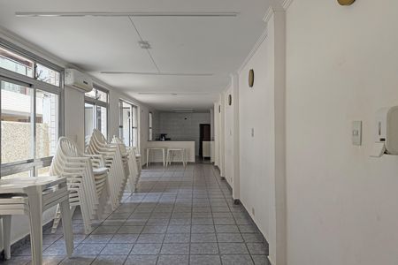 Área comum - Salão de festas de kitnet/studio para alugar com 1 quarto, 30m² em Gonzaga, Santos