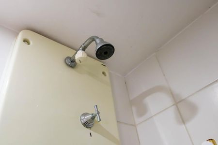 Apartamento para alugar com 48m², 2 quartos e 1 vaga Apartamento para alugar com 48m², 2 quartos e 1 vagaBanheiro