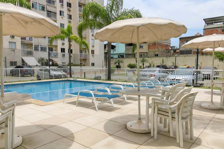 Apartamento para alugar com 48m², 2 quartos e 1 vaga Apartamento para alugar com 48m², 2 quartos e 1 vagaÁrea comum - Piscina