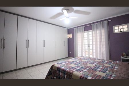 Casa à venda com 3 quartos, 168m² em Jardim Sapopemba, São Paulo