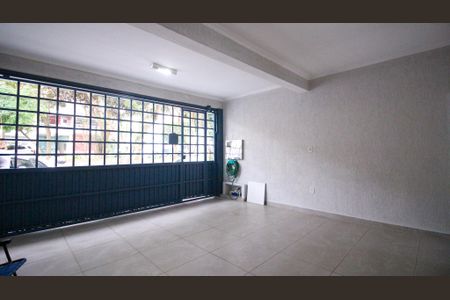 Casa à venda com 3 quartos, 168m² em Jardim Sapopemba, São Paulo
