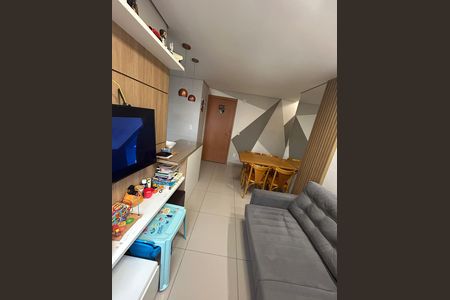 Apartamento à venda com 44m², 2 quartos e 1 vaga Apartamento à venda com 44m², 2 quartos e 1 vagaSala