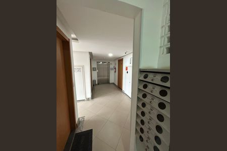 Apartamento à venda com 44m², 2 quartos e 1 vaga Apartamento à venda com 44m², 2 quartos e 1 vagaÁrea externa
