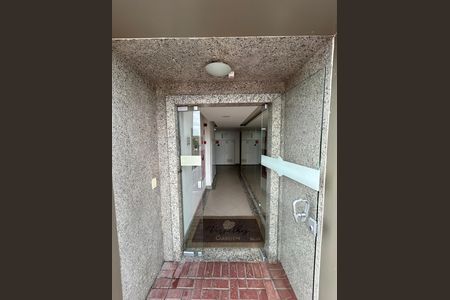 Apartamento à venda com 44m², 2 quartos e 1 vaga Apartamento à venda com 44m², 2 quartos e 1 vagaÁrea externa