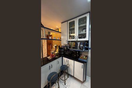Apartamento à venda com 120m², 2 quartos e 1 vaga Apartamento à venda com 120m², 2 quartos e 1 vagaCozinha