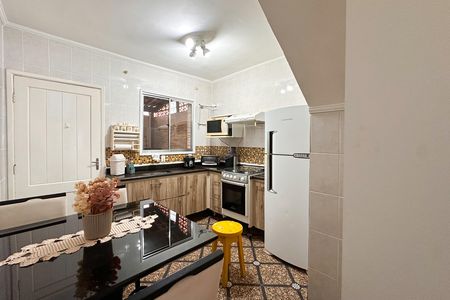 Cozinha de casa de condomínio à venda com 2 quartos, 74m² em Paulicéia, São Bernardo do Campo