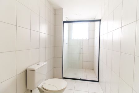 Banheiro de apartamento à venda com 2 quartos, 49m² em Vila Nova Curuca, São Paulo